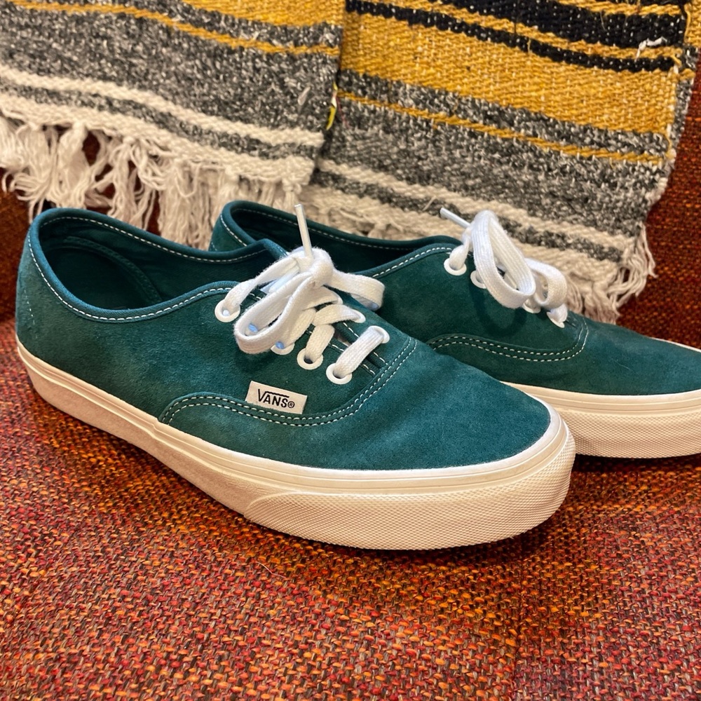 VANS Men's 7/ Women’s 8.5 Green Suede HEIQ ECO DRY Lace Up Sneakers